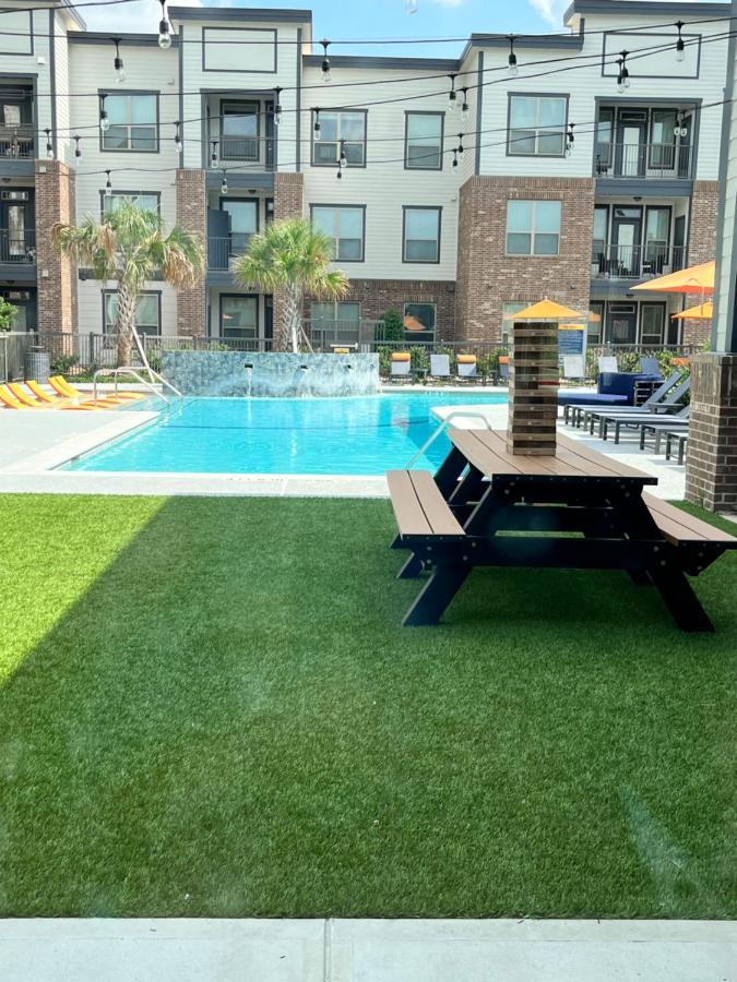 Апартаменты Comfy Abode Near Bush Airport Хьюстон Экстерьер фото
